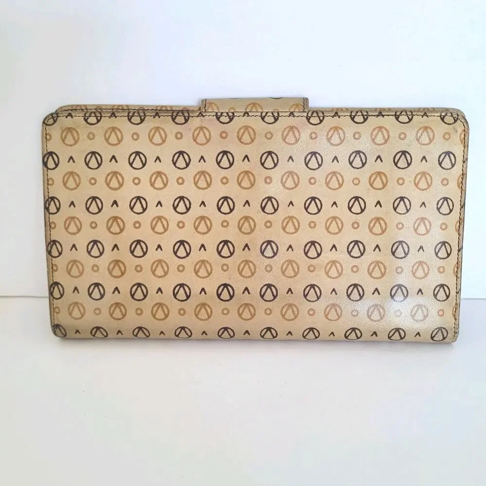 Valentino Vintage Bifold Logo Tan Beige Brown Wallet Large Soft Leather Italian‎